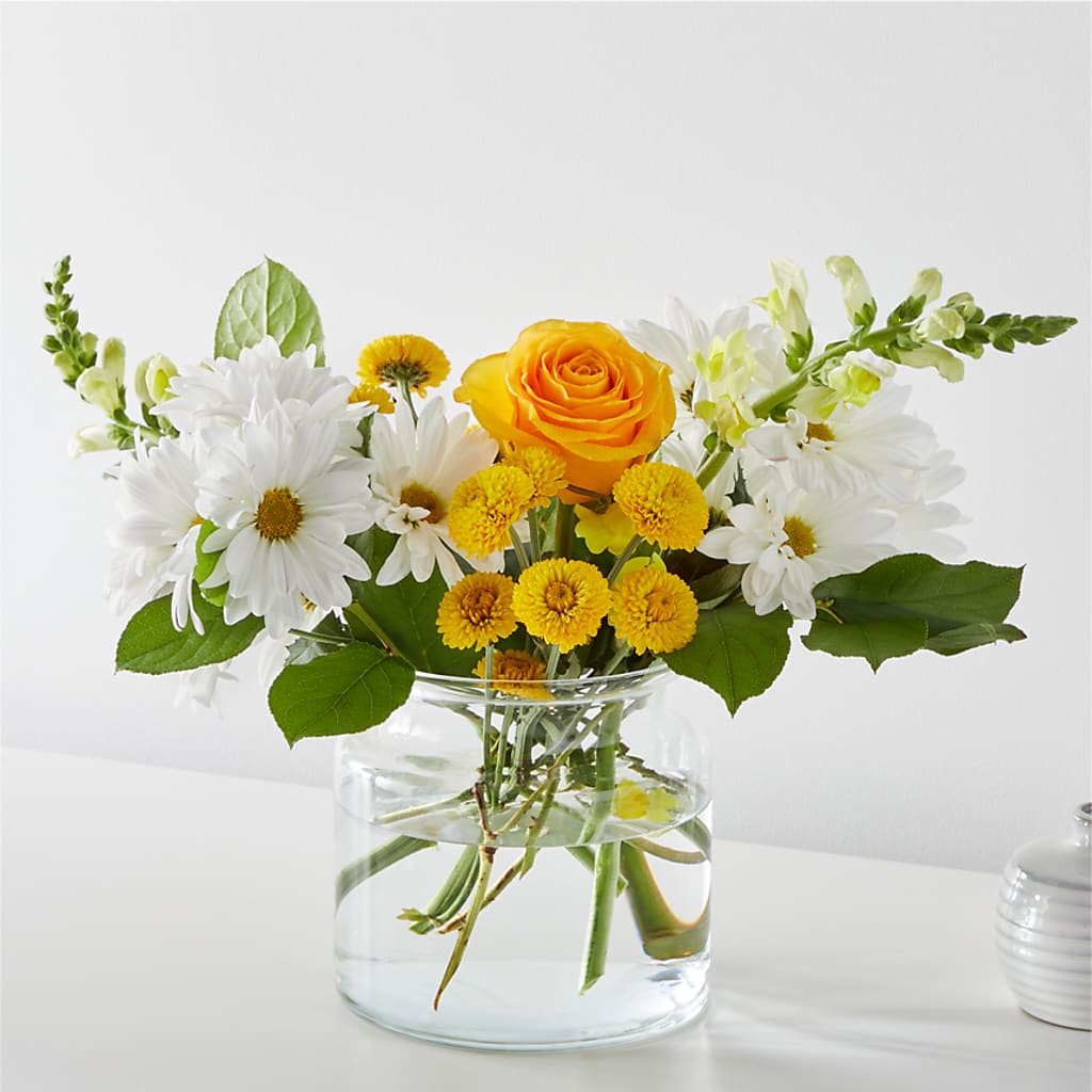 Sun Salutation Bouquet – Colonial Flower Shoppe, Somers CT