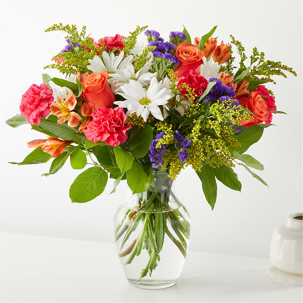 Oopsie Daisy Bouquet – Colonial Flower Shoppe, Somers CT