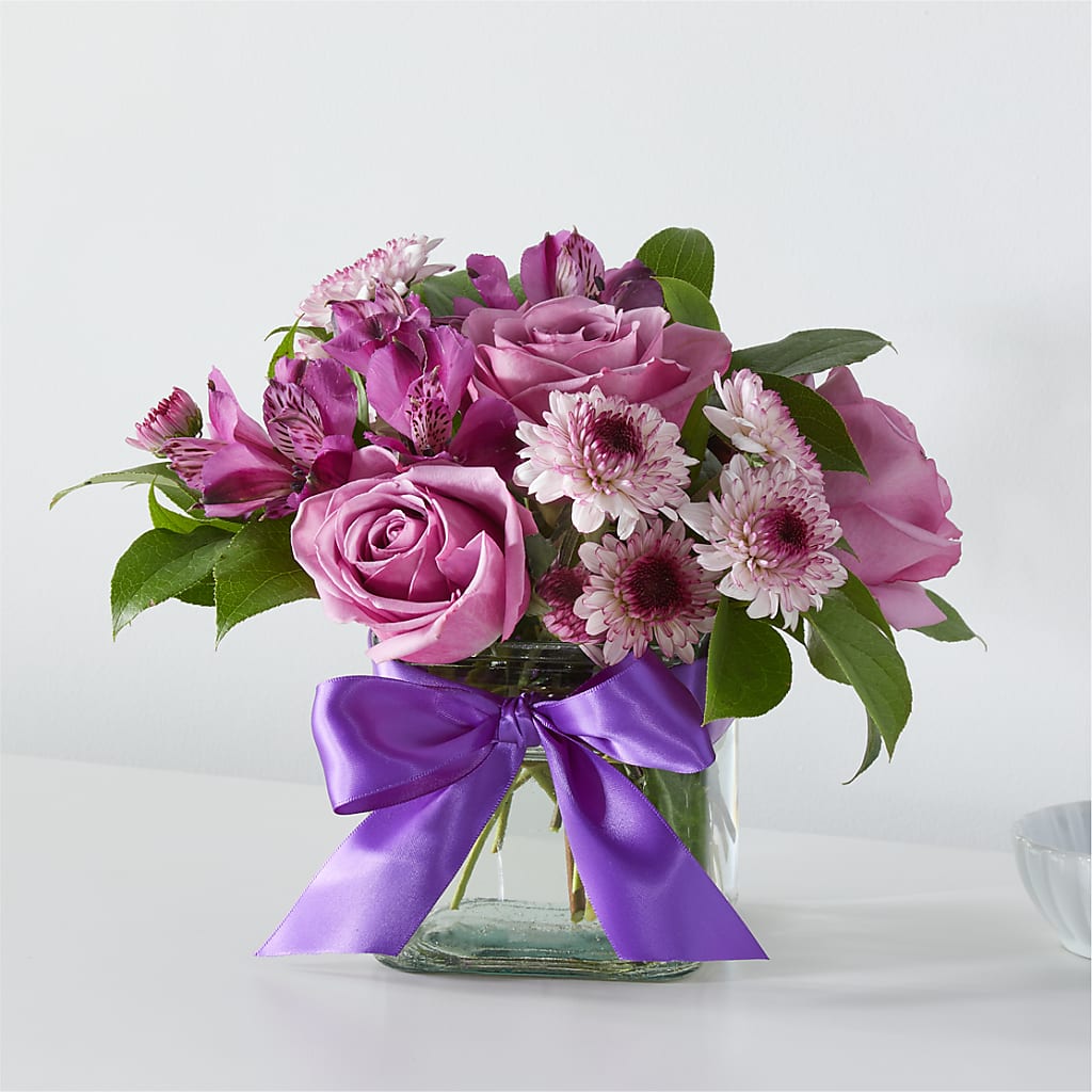 Sugarplum Bouquet – Colonial Flower Shoppe, Somers CT