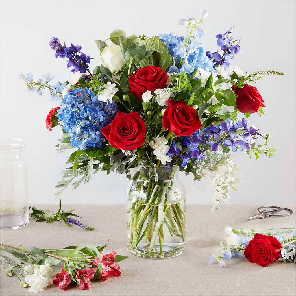 Star Spangled - A Florist Original – Colonial Flower Shoppe, Somers CT