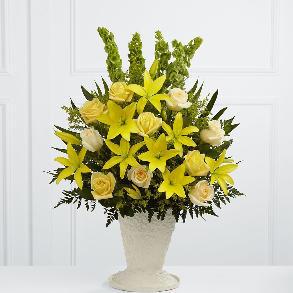 Golden Memories Arrangement – Colonial Flower Shoppe, Somers CT