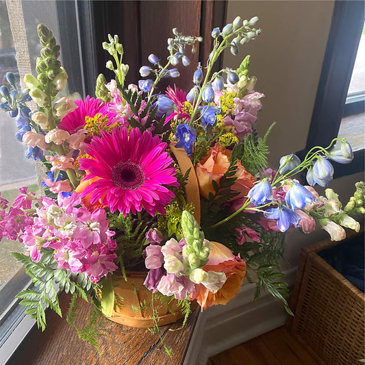 Garden of Life Basket – Colonial Flower Shoppe, Somers CT