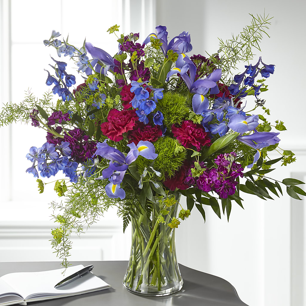 Giving Grace Bouquet – Colonial Flower Shoppe, Somers CT