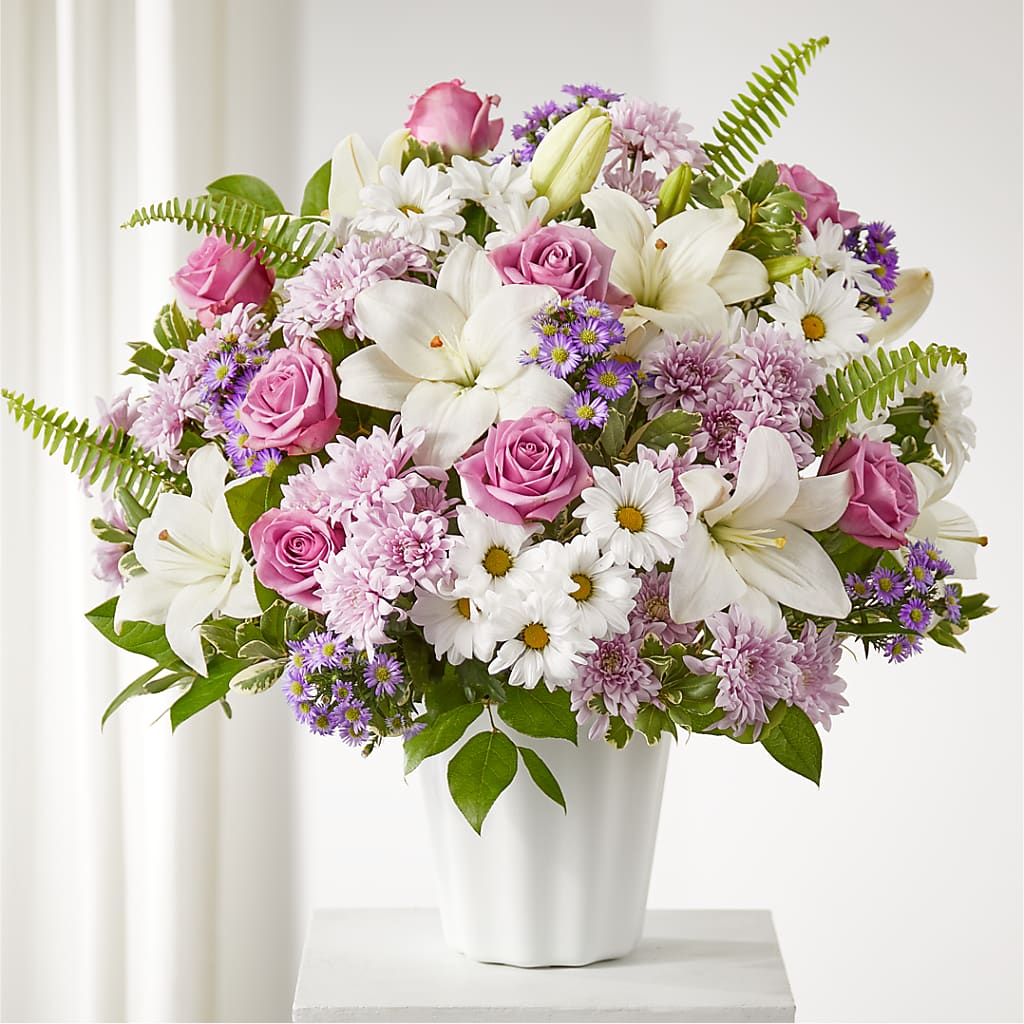Warmest Thoughts Tabletop Basket – Colonial Flower Shoppe, Somers CT