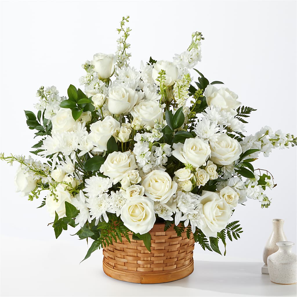 Heartfelt Condolences Arrangement – Colonial Flower Shoppe, Somers CT
