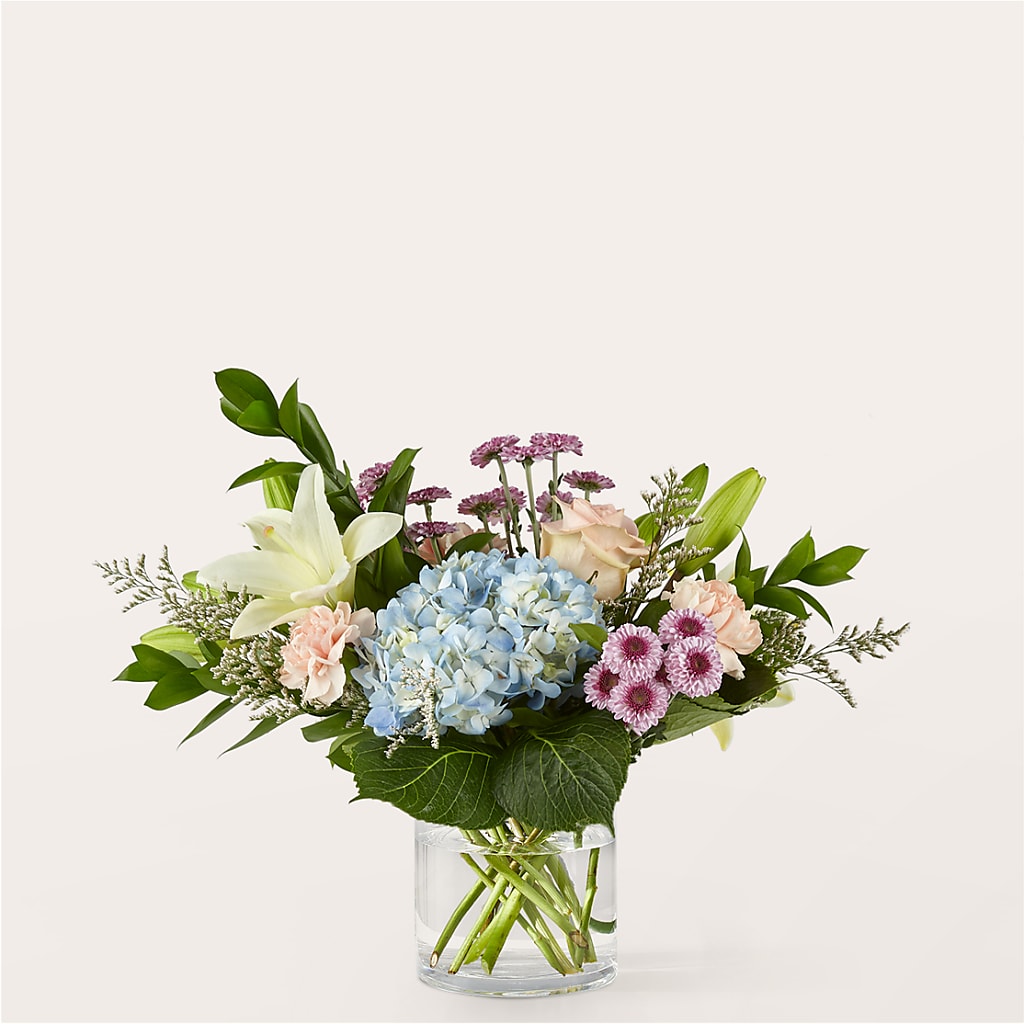 Slow Mornings Bouquet – Colonial Flower Shoppe, Somers CT