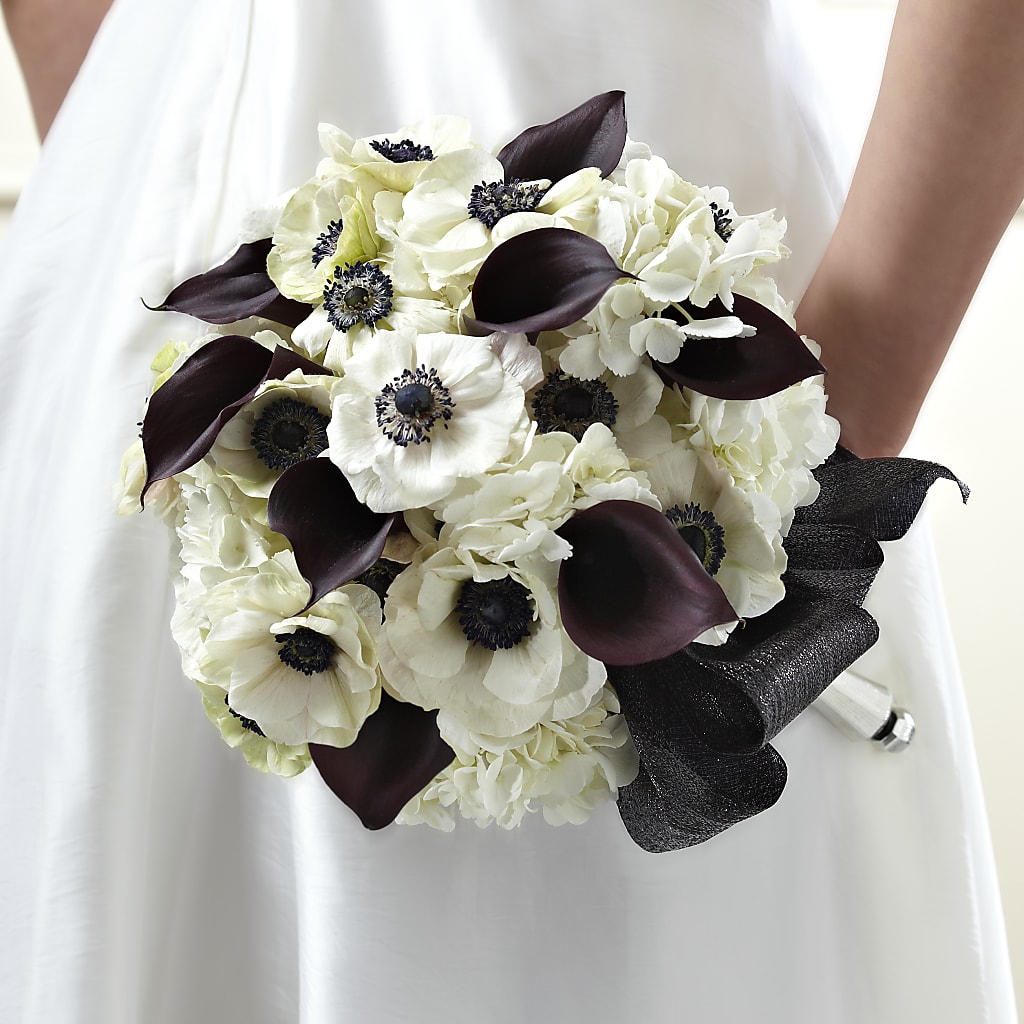 To Have and To Hold Bouquet – Colonial Flower Shoppe, Somers CT