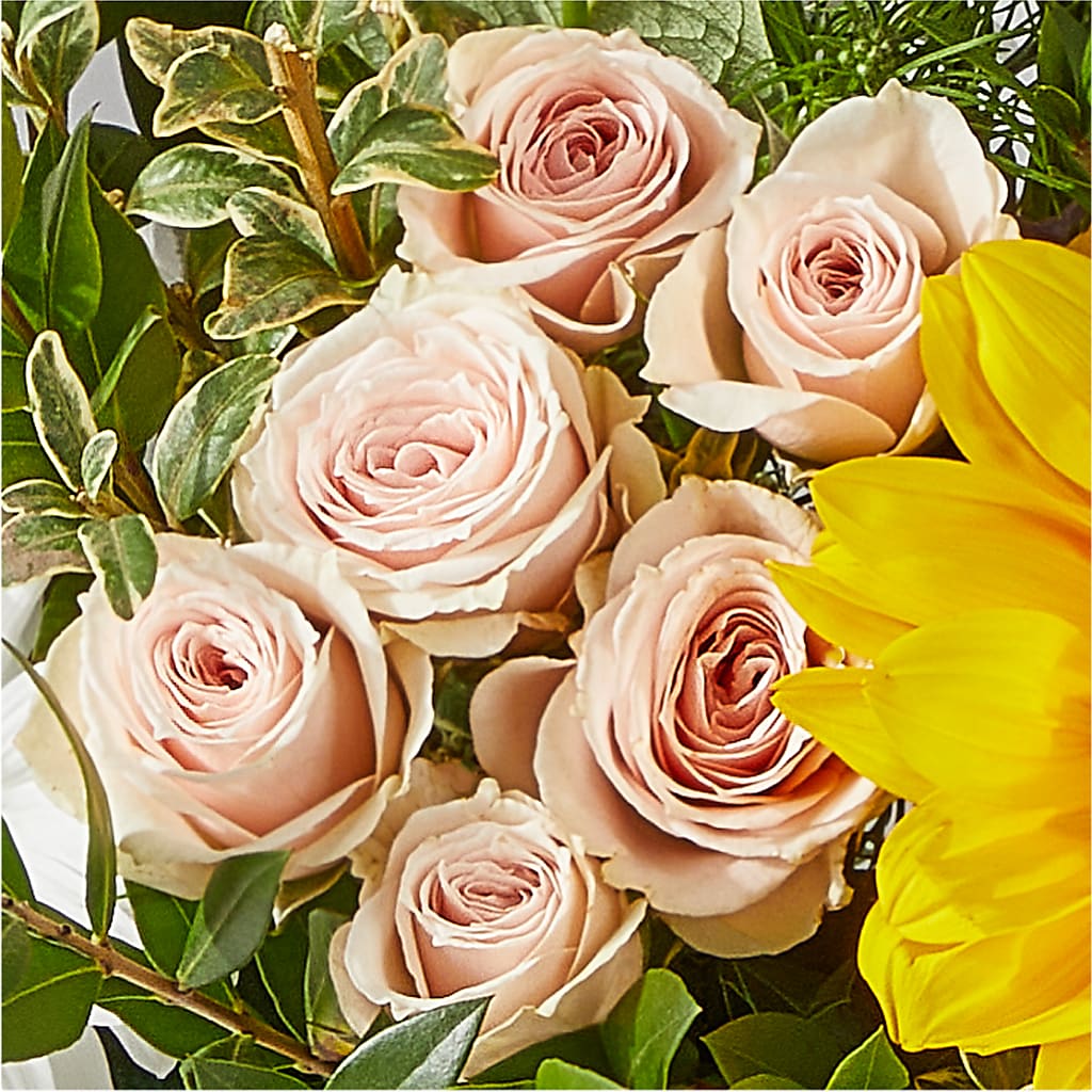 The Good Life Bouquet –  Colonial Flower Shoppe, Somers CT