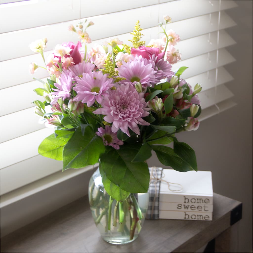 Pastel Tradition - A Florist Original –  Colonial Flower Shoppe, Somers CT