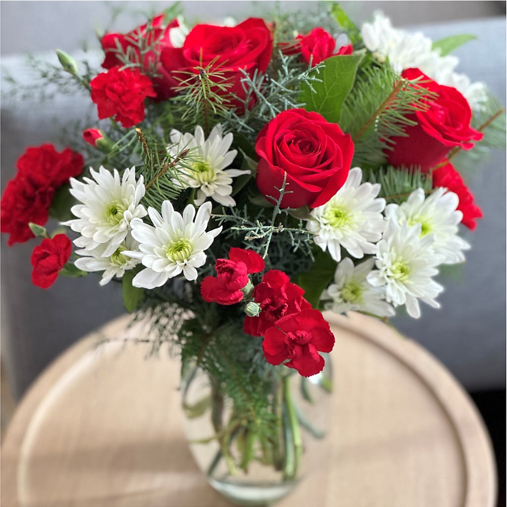 Seasonal Magic Bouquet –  Colonial Flower Shoppe, Somers CT